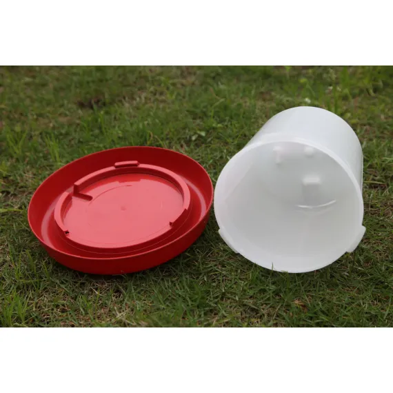 YES4PETS Farm Poultry Bird Chicken Water Drinker 3 L & 3 kg Food Grain Seed Feeder Set image: 5