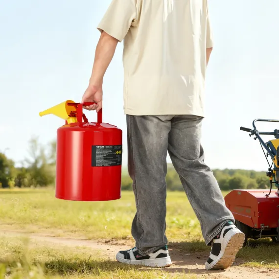 Jerry Can, 19 Litre petrol can with funnel image: 7